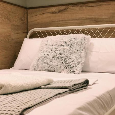 Luxury Townhouse Suite 拉里萨 外观 照片