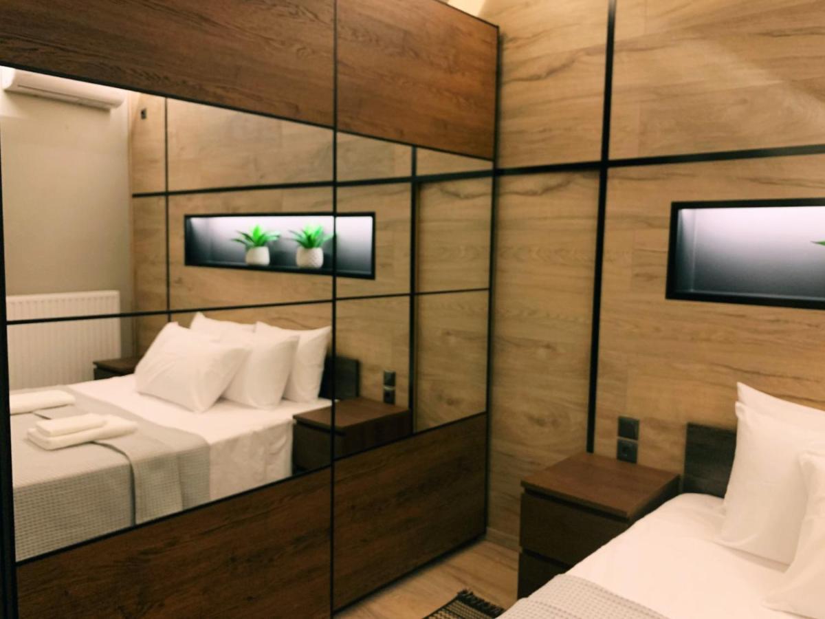 Luxury Townhouse Suite 拉里萨 外观 照片