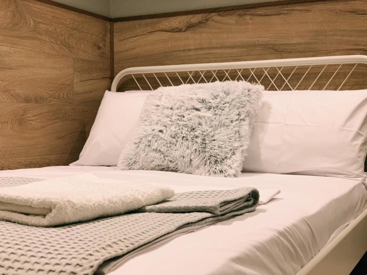 Luxury Townhouse Suite 拉里萨 外观 照片