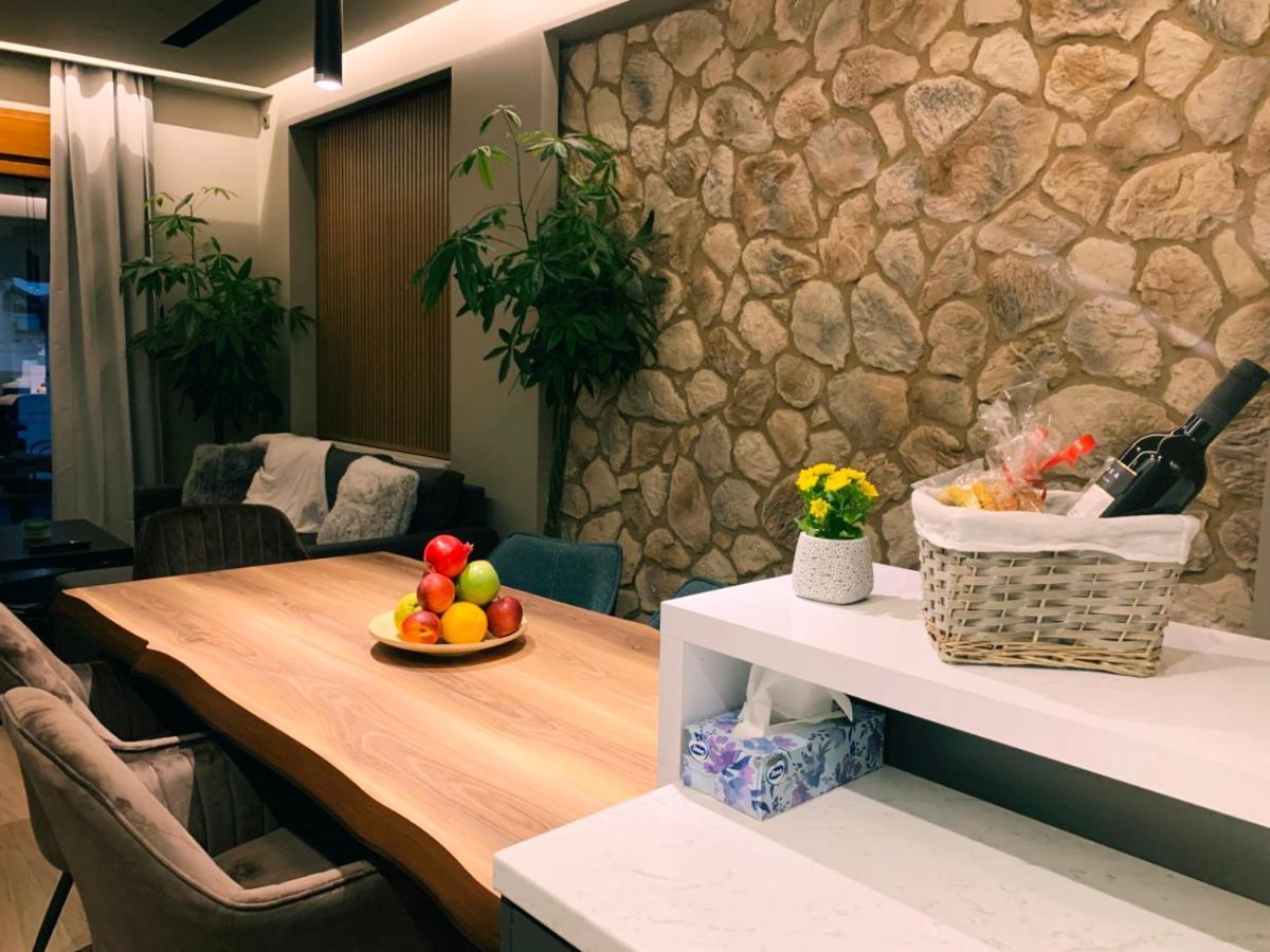 Luxury Townhouse Suite 拉里萨 外观 照片