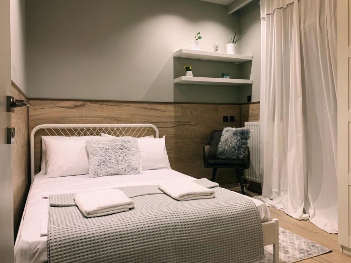 Luxury Townhouse Suite 拉里萨 外观 照片