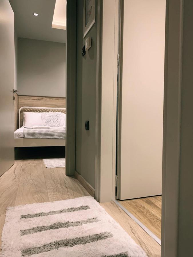 Luxury Townhouse Suite 拉里萨 外观 照片