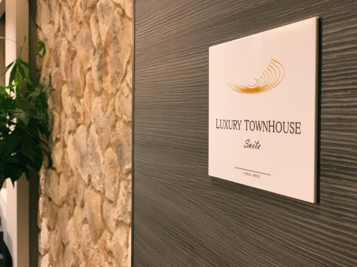 Luxury Townhouse Suite 拉里萨 外观 照片